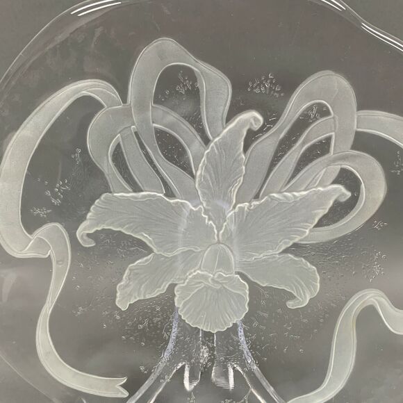 Cake Glass Serving Chop Plate Platter Tray Flower Ribbon Large Thick 12 3/4" - Picture 2 of 6